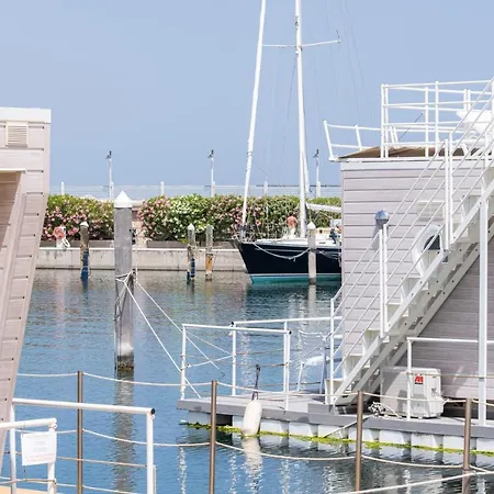 House Boat Rimini
