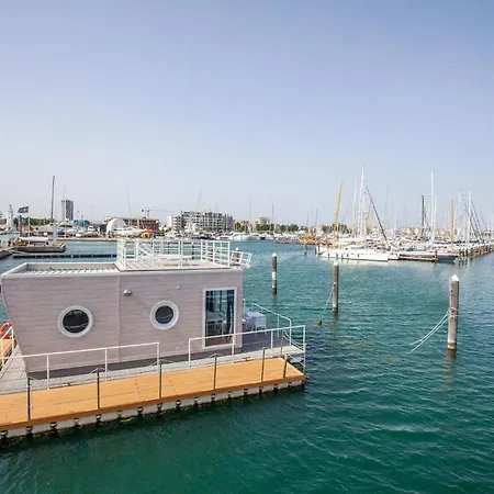 Hotel en barco House Boat Rímini