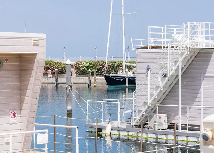 House Boat Rimini