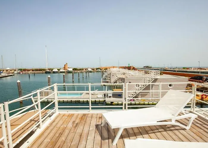 House Boat 4* Rimini